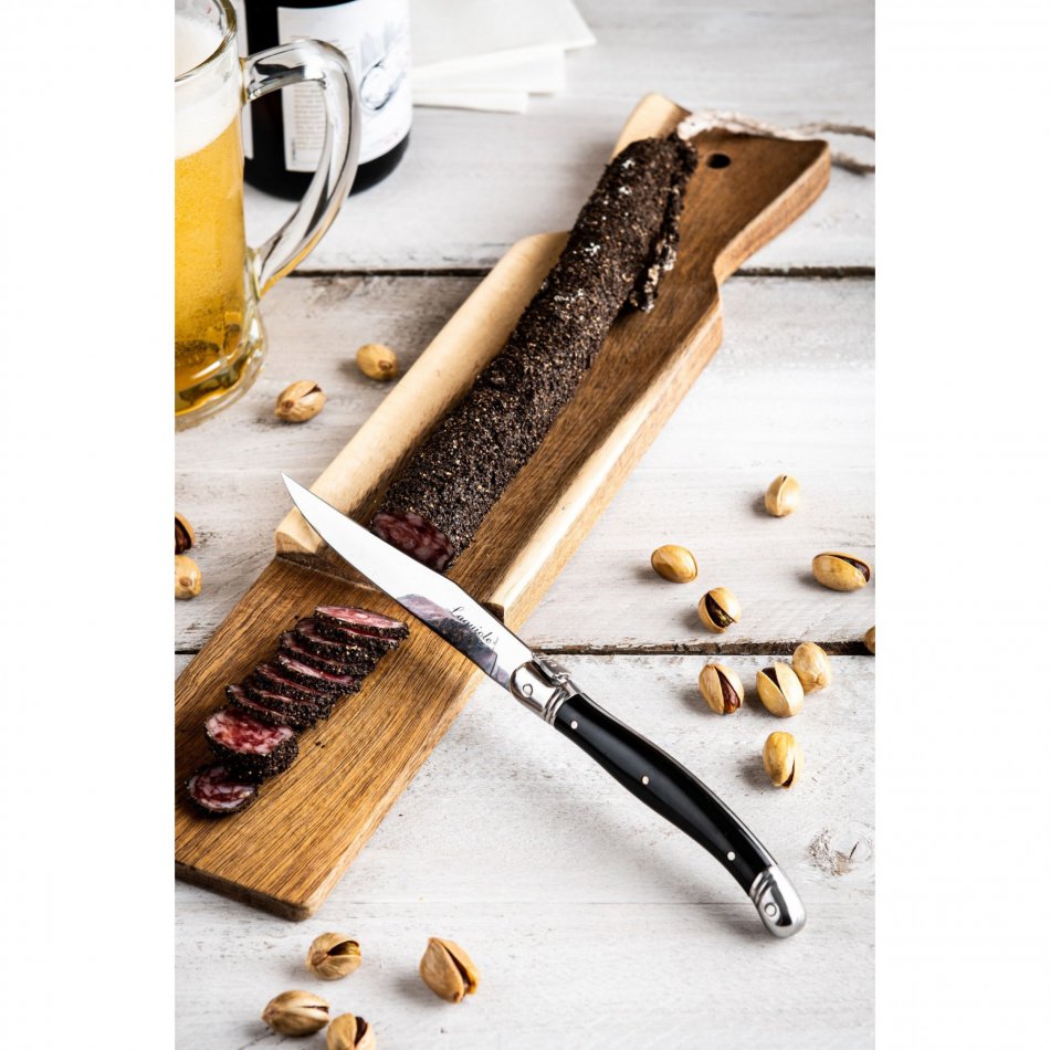 Snijplank met worstmes