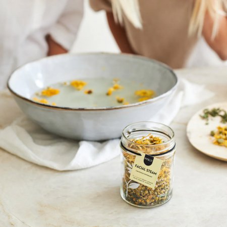 Pineut Facial Steam jar hamomile Peppermint